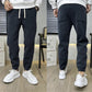 Herrenhose aus Cord mit lockerem Knöchelbund (50 % Rabatt)
