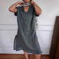 🌿Bequemes Kleid🤩🌷Lässiges Schlitzkleid aus Baumwollleinen mit V-Ausschnitt und ausgefransten Kanten👗🫐