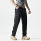 Herrenhose in gerader Passform mit Taschen