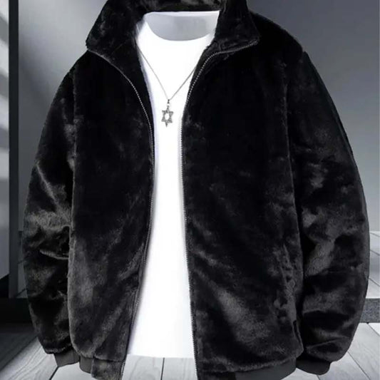 Bequeme Jacke mit Stehkragen und verstärkter Fütterung