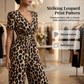 Jumpsuit mit V-Ausschnitt, Leopardenmuster und weitem Bein