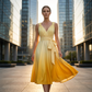 Elegantes Damenkleid mit V-Ausschnitt, Farbverlauf und Taschen