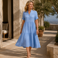 Midi-Kleid mit V-Ausschnitt, Knopfleiste und mehrlagigen Details für Damen