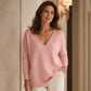 Aktueller Trend⭐👚 Strickpullover mit gewelltem V-Ausschnitt – feminine Details und weiche Textur für einen lässigen Look bei kühlem Wetter