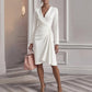 Damenmode: Einfarbiges Langarmkleid