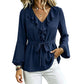 Elegante Damenbluse mit Rüschen und Taillengürtel
