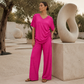 Legeres Damen-Set aus V-Ausschnitt-Oberteil und weitem Bein-Hose