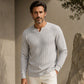 Herren-Hemd mit Waffelstrick und V-Ausschnitt in Slim-Fit-Passform